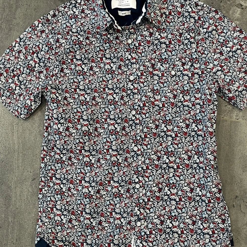 Paper, Denim & Cloth button down - Picture 2 of 5